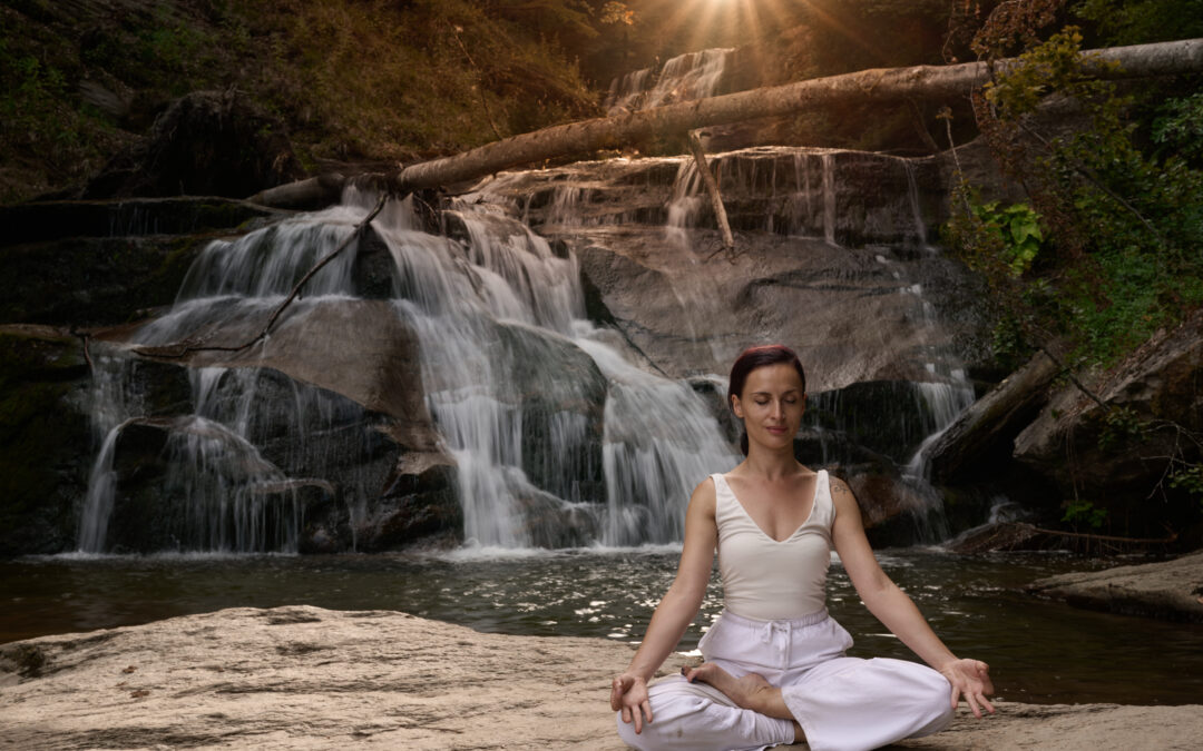 Mindful Movement Explained: Reconnecting with Your Body’s Natural Intelligence